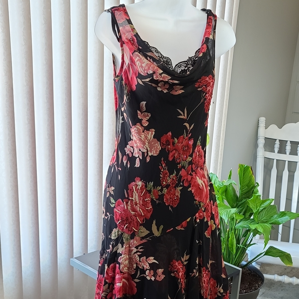Floral Lace Sequin & Beaded Dress ❤